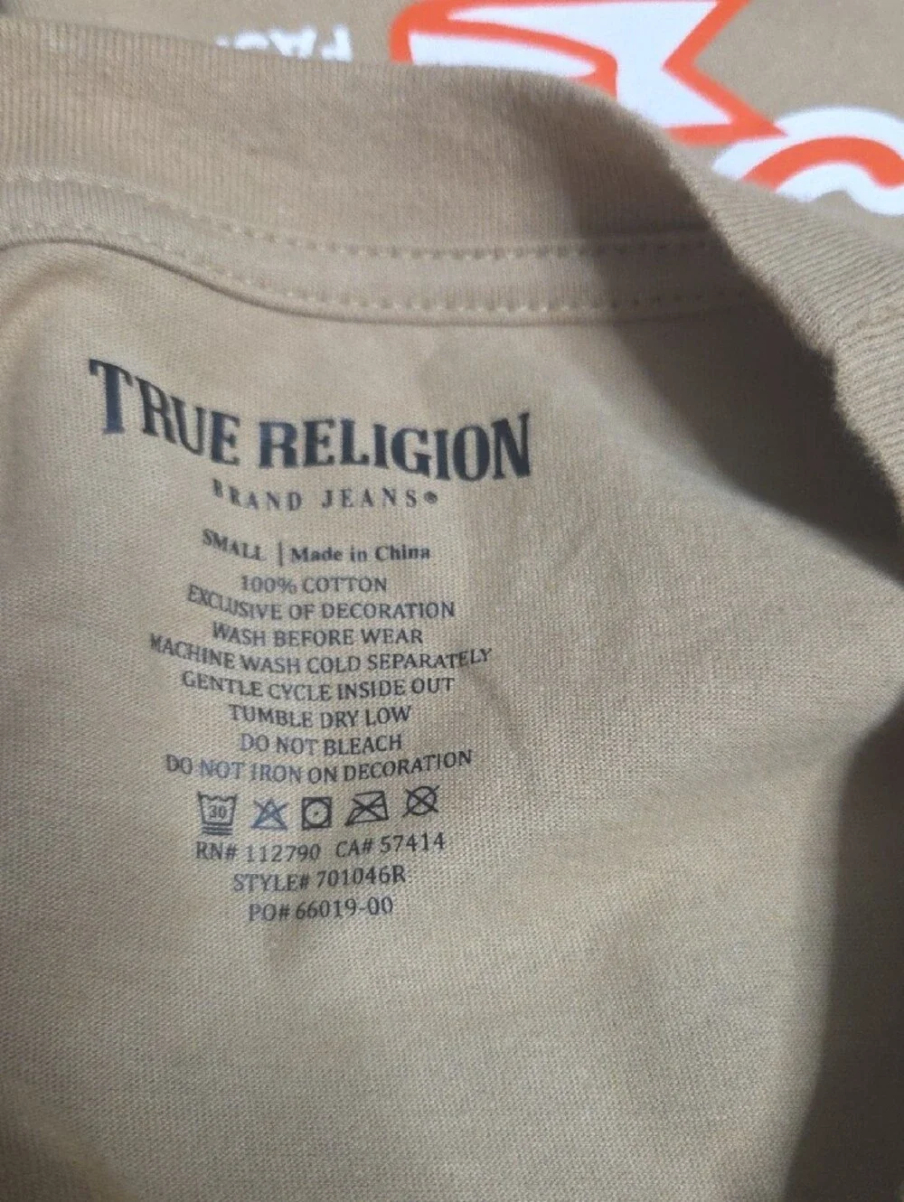 True Religion Tan Tee with Navy Chest Horseshoe Small Sz.